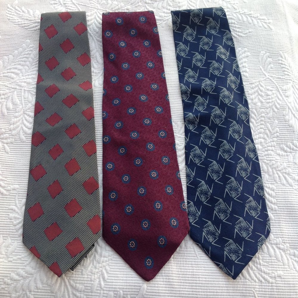 GIORGIO ARMANI Cravatte Vintage 1980s Collection Lot of Three (3) Neck T…